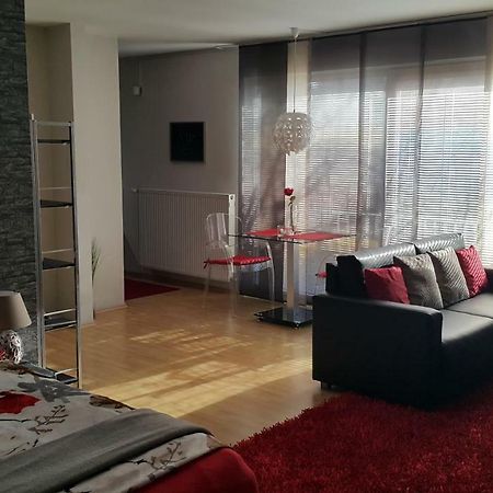 Apartment Rosy Ljubljana Buitenkant foto