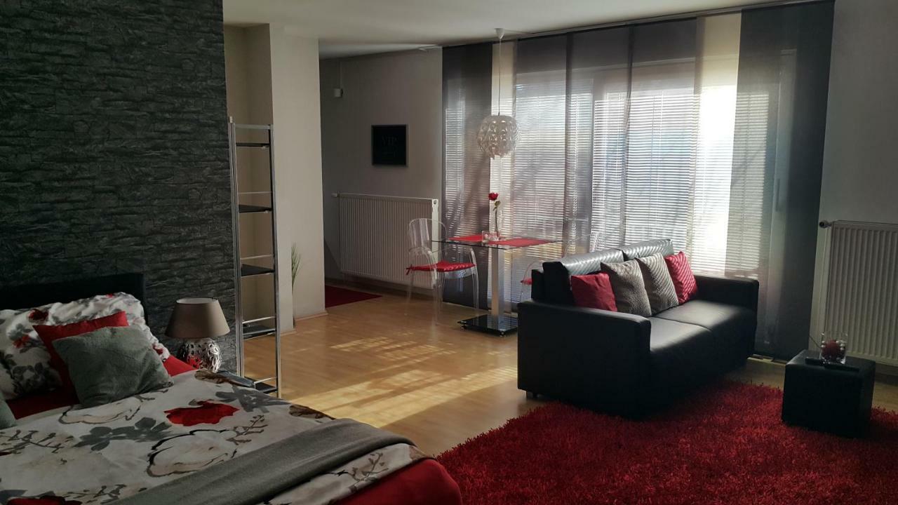 Apartment Rosy Ljubljana Buitenkant foto